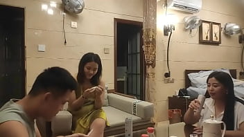 Em Gái Trung Quốc Thời Trang Nóng Bỏng, Body Chuẩn Như Thiếu Nữ đôi Mươi
